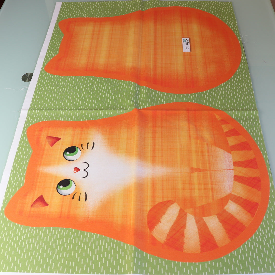 Pannello di stoffa "Micione" arancio, cuscino a forma di GATTO da tagliare, cucire e imbottire
