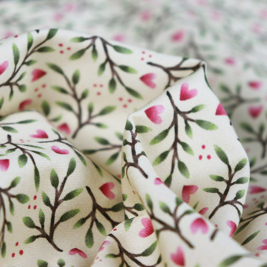 Set di 4 Tessuti Coordinati in Raso 100% Cotone: Love is in the Air