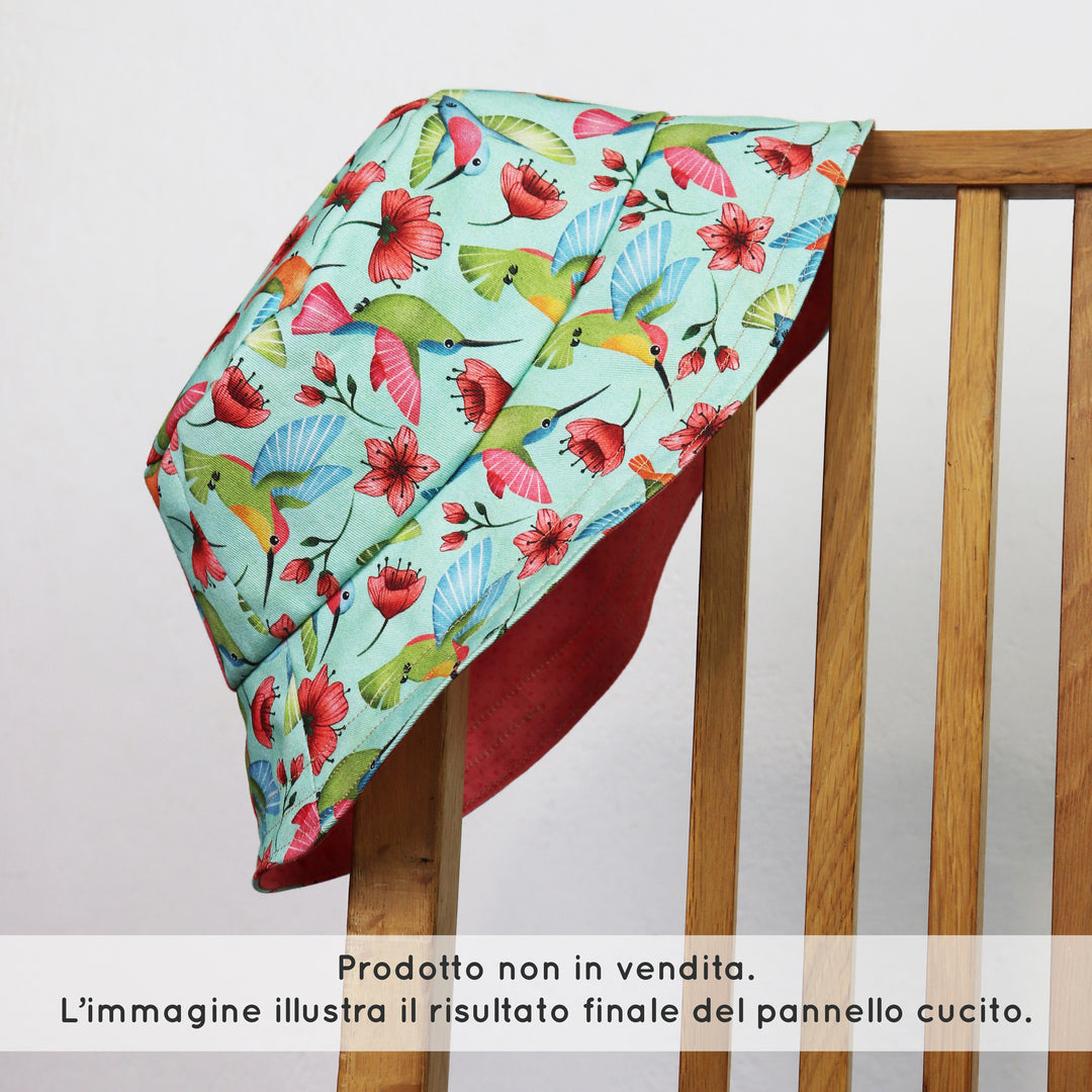 Tessuto in Gabardina di 100% Cotone: Colibrì Colorati su sfondo Verde Acqua