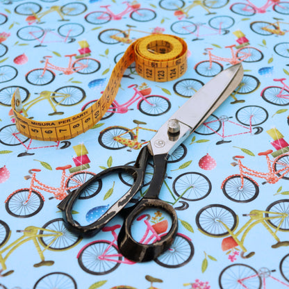 Tessuto in Raso di 100% Cotone: Biciclette su sfondo Celeste
