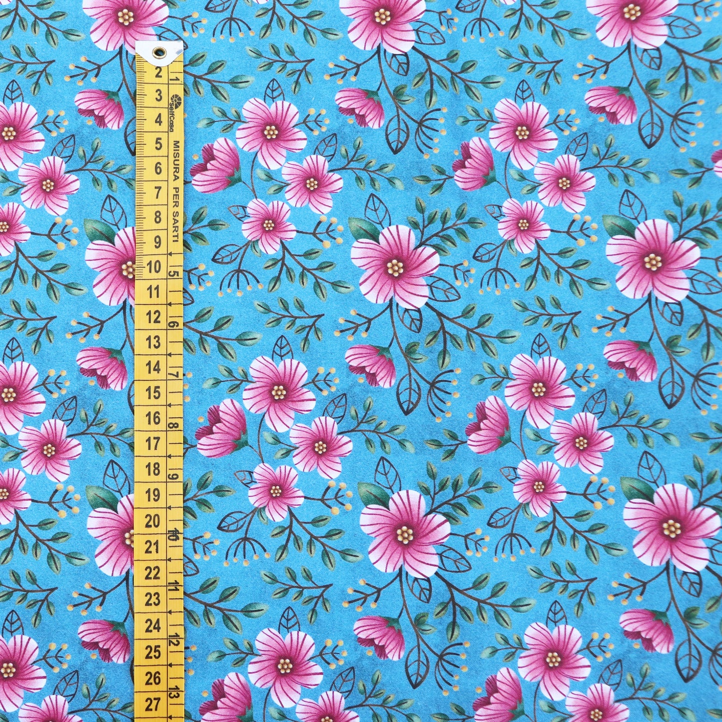 Set di 3 Tessuti Coordinati in Raso 100% Cotone: Fiori Rosa su sfondo Azzurro