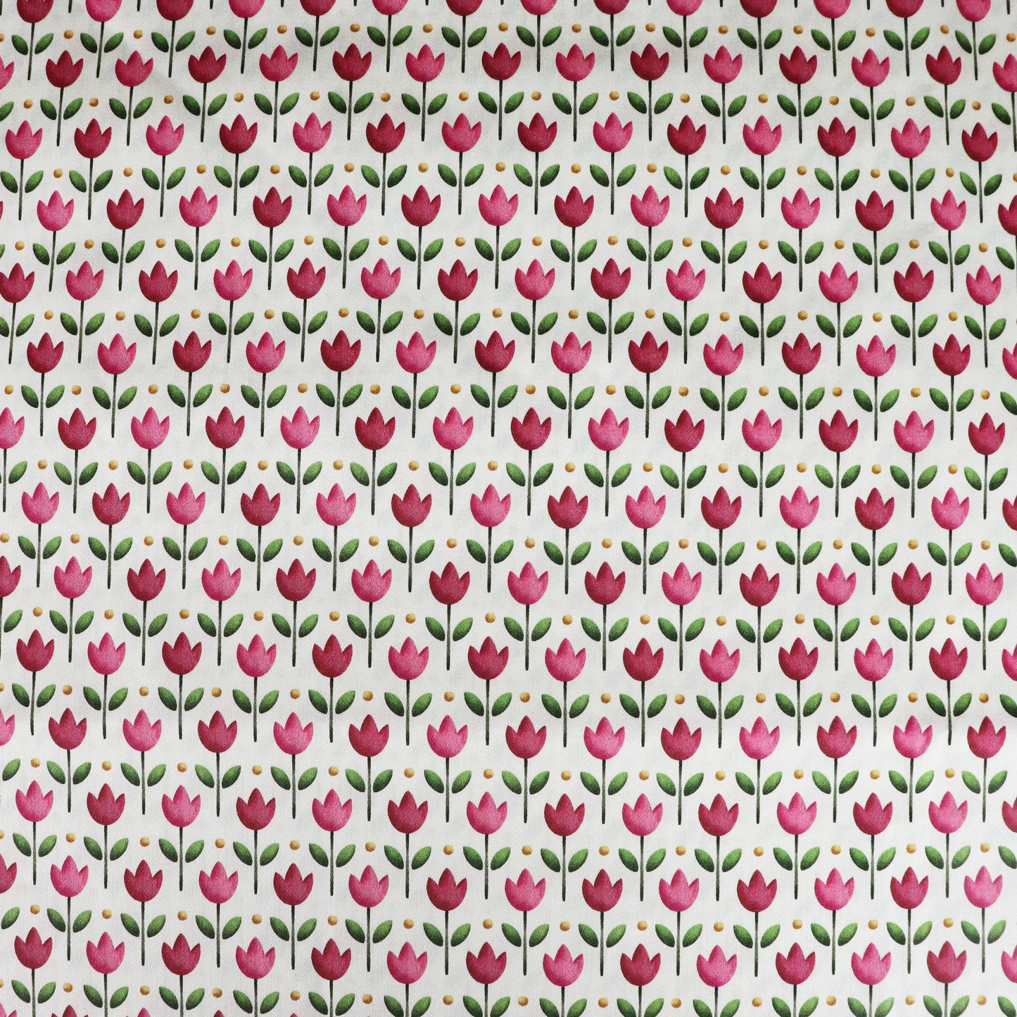 Tessuto in Raso di 100% Cotone: Tulipani Rosa su sfondo Chiaro