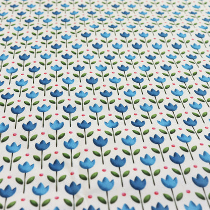 Tessuto in Raso di 100% Cotone: Tulipani Blu su sfondo Giallo Chiaro