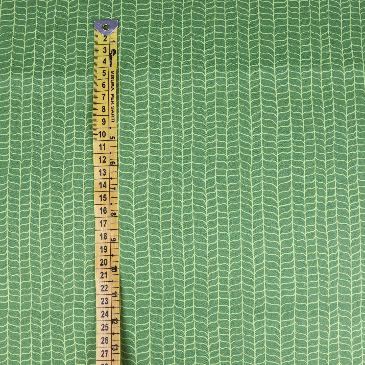 Set di 3 Tessuti Coordinati in Raso 100% Cotone: Fichi Fucsia e Foglie Verdi