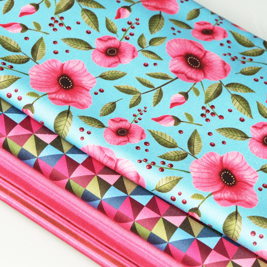 Set di 3 Tessuti Coordinati in Raso 100% Cotone: Fiori Rosa su sfondo Turchese