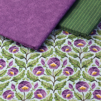 Set di 3 Tessuti Coordinati in Raso 100% Cotone: Pansy -  Viola del Pensiero su sfondo Celeste
