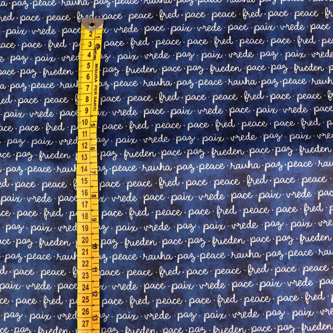 Set di Tessuti Coordinati in Raso di Cotone: "Peace & Love" Colombe della Pace su sfondo blu