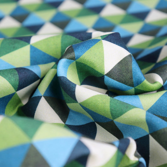 Tessuto in Raso di 100% Cotone: Stampa geometrica con triangoli sul verde e blu